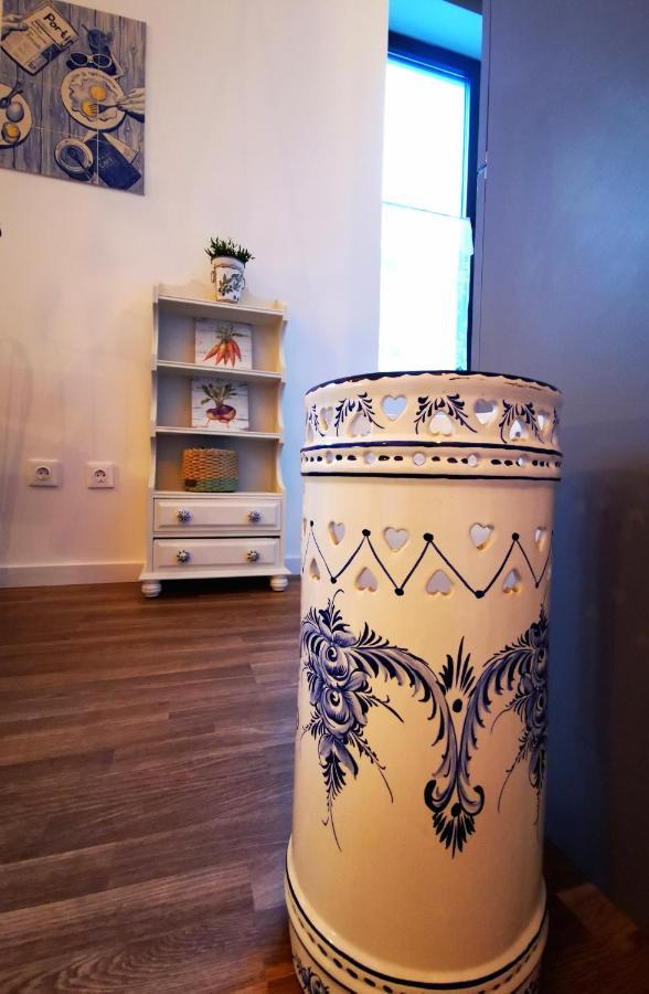 Charming Portuguese Style Apartment, For Rent "Vida A Portuguesa", "Amendoa Or Limao" Alojamento Local Portimao Ngoại thất bức ảnh