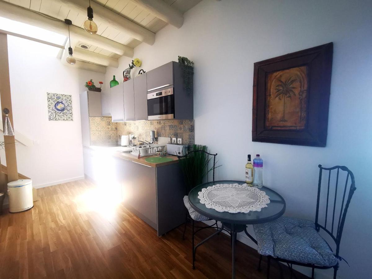 Charming Portuguese Style Apartment, For Rent "Vida A Portuguesa", "Amendoa Or Limao" Alojamento Local Portimao Ngoại thất bức ảnh